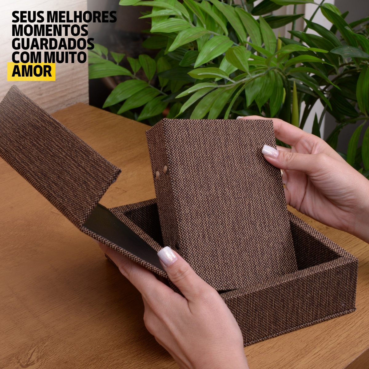 Estojo Imantado com Álbum p/ 120 fotos 10x15 JUTA MARROM Tecido Caixa Imã - Imagem 6