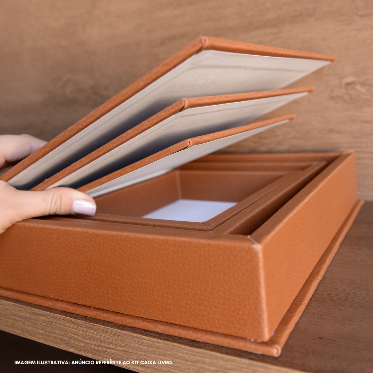 Kit 3 Caixa Livro Falso MDF DOLARO CARAMELO Marrom Decorativa Porta Objeto Elegante - Imagem 5