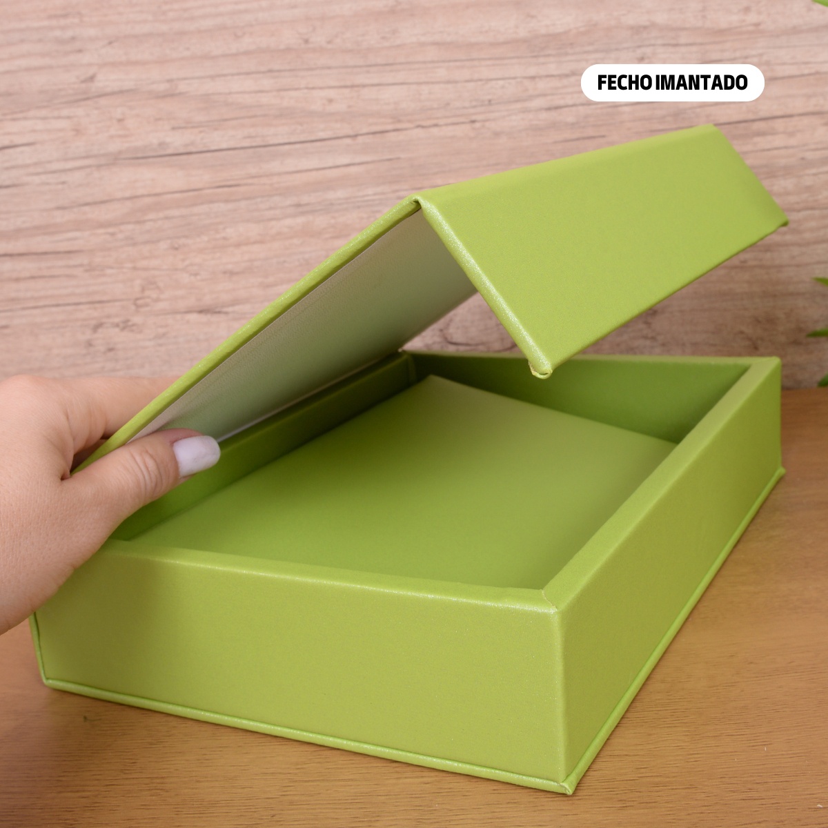Estojo Imantado com Álbum para 100 Fotos 15x21 - CETIM VERDE Bebê Infantil MDF Reforçado - Imagem 4
