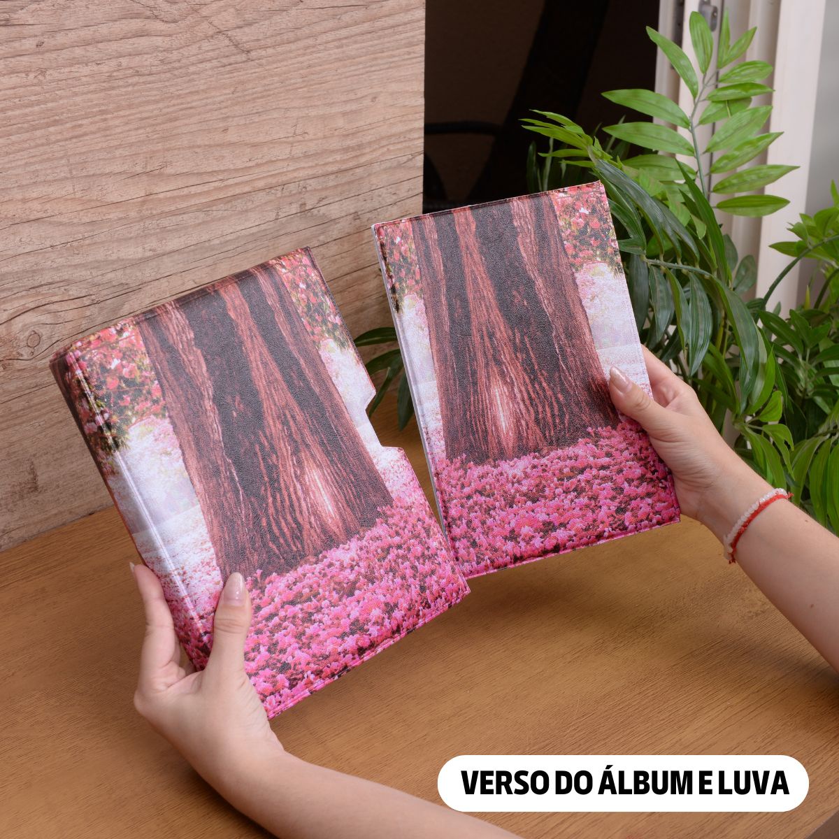 Luva E Álbum Fotográfico 60 Fotos 15x21 JARDIM ENCANTADO Rosa Delicado Borboletas - Imagem 7